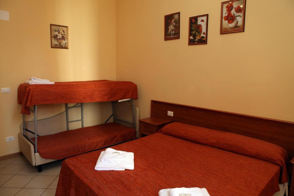Stella Elsa Hotel Roma Quarto foto